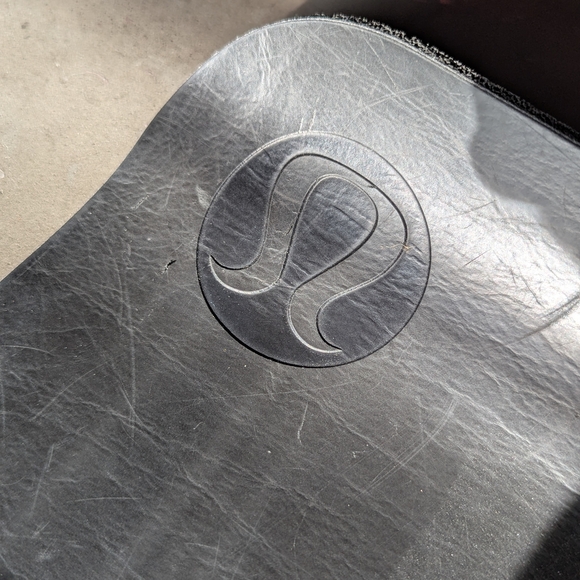 Lululemon Black Yoga Mat - Picture 4 of 16